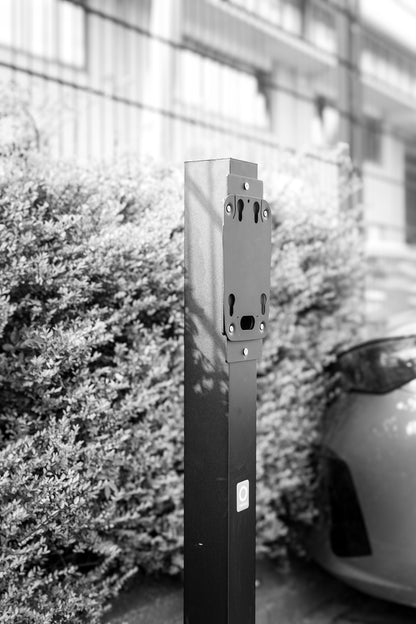 Freestanding Pole Mount for Bluebird Charger
